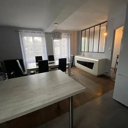 Maison Centre Dom wakacyjny